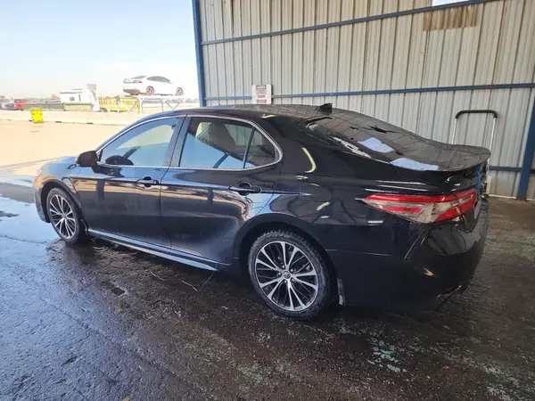 4T1B11HK2KU856652 2019 TOYOTA CAMRY - Image 2