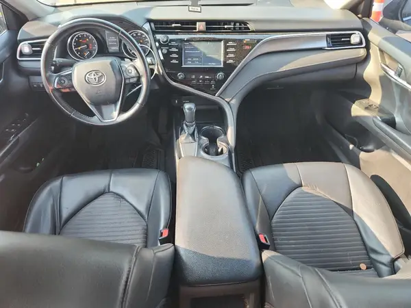 4T1B11HK3JU002476 2018 TOYOTA CAMRY - Image 8