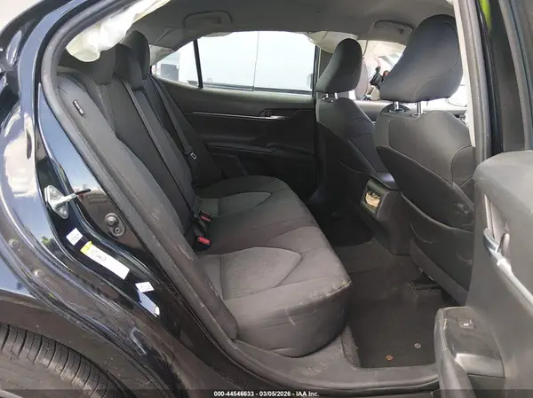 4T1B11HK3JU010268 2018 TOYOTA CAMRY - Image 8