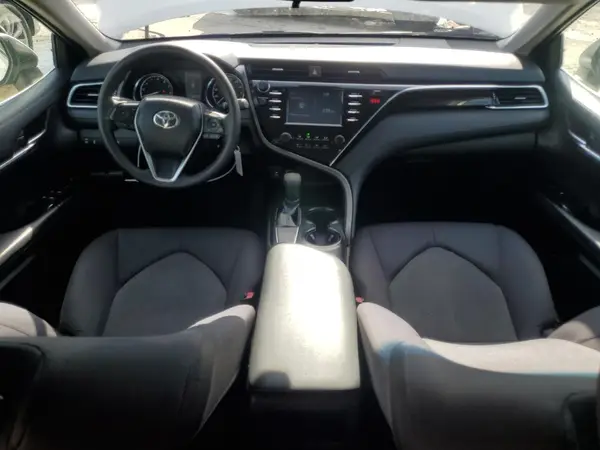 4T1B11HK3JU011307 2018 TOYOTA CAMRY - Image 8