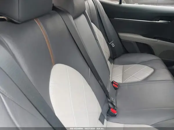 4T1B11HK3JU012649 2018 TOYOTA CAMRY - Image 8