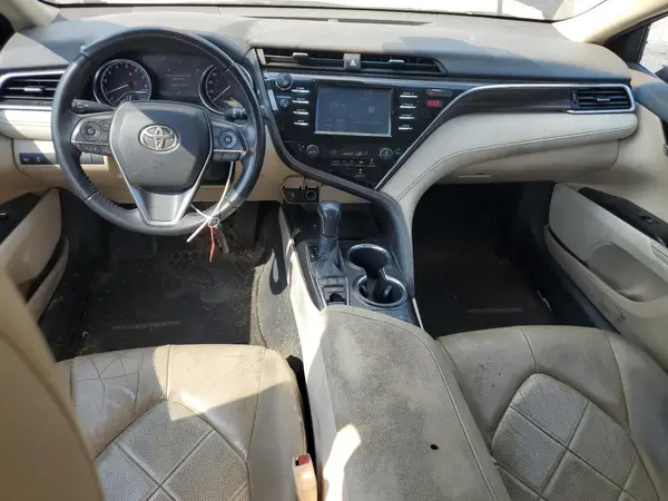 4T1B11HK3JU013218 2018 TOYOTA CAMRY - Image 8