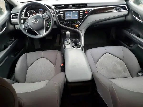4T1B11HK3JU015065 2018 TOYOTA CAMRY - Image 8