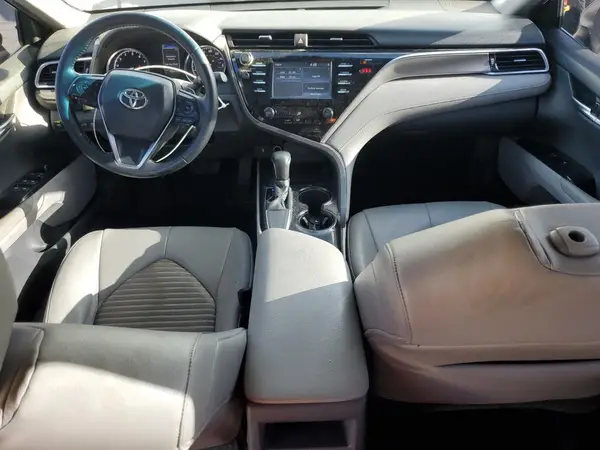 4T1B11HK3JU019729 2018 TOYOTA CAMRY - Image 8