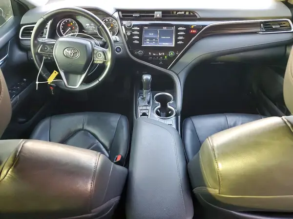 4T1B11HK3JU023697 2018 TOYOTA CAMRY - Image 8