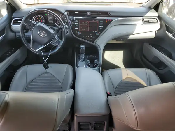 4T1B11HK3JU024025 2018 TOYOTA CAMRY - Image 8
