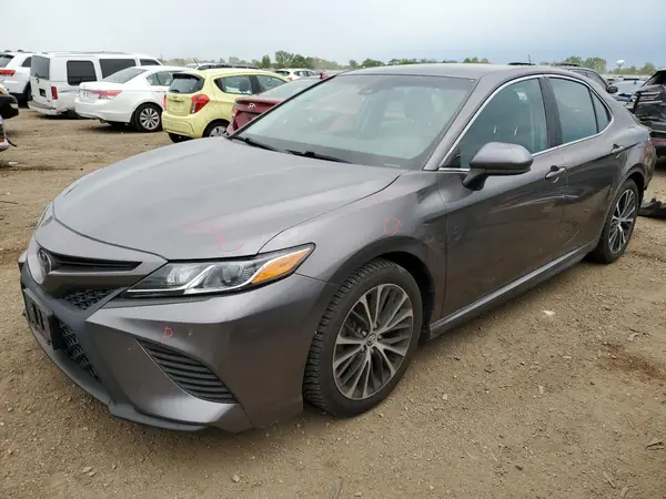 4T1B11HK3JU032755 2018 TOYOTA CAMRY - Image 1
