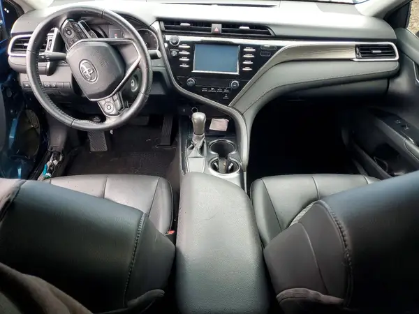 4T1B11HK3JU040676 2018 TOYOTA CAMRY - Image 8