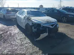 4T1B11HK3JU043156 2018 TOYOTA CAMRY