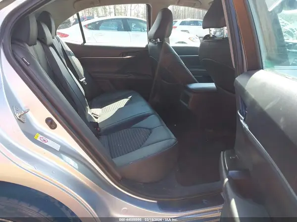 4T1B11HK3JU043660 2018 TOYOTA CAMRY - Image 8