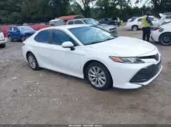 4T1B11HK3JU044579 2018 TOYOTA CAMRY