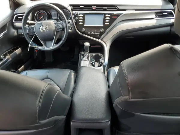 4T1B11HK3JU046784 2018 TOYOTA CAMRY - Image 8