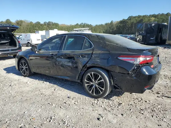 4T1B11HK3JU049085 2018 TOYOTA CAMRY - Image 2