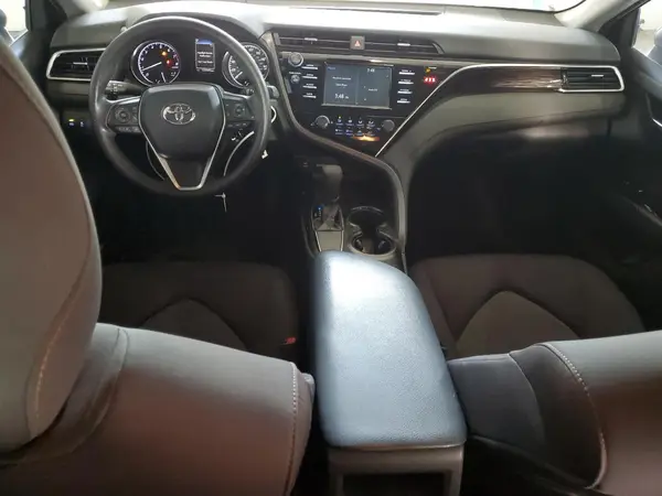 4T1B11HK3JU051712 2018 TOYOTA CAMRY - Image 8