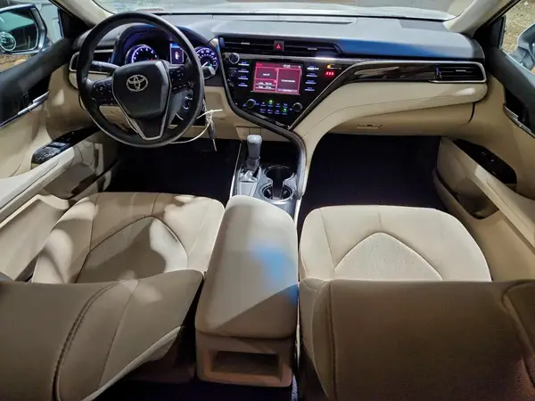4T1B11HK3JU051855 2018 TOYOTA CAMRY - Image 8