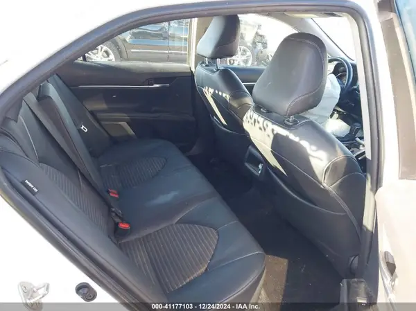 4T1B11HK3JU055128 2018 TOYOTA CAMRY - Image 8