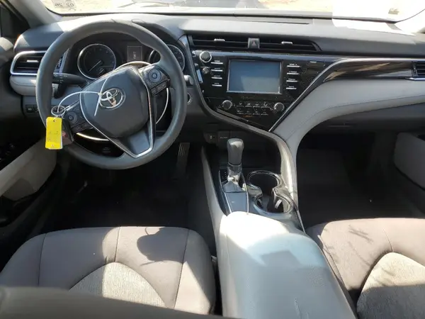4T1B11HK3JU056859 2018 TOYOTA CAMRY - Image 8