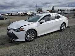 4T1B11HK3JU071300 2018 TOYOTA CAMRY