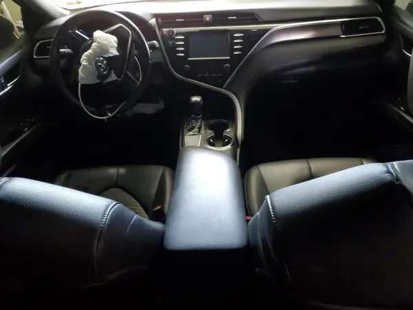 4T1B11HK3JU076920 2018 TOYOTA CAMRY - Image 8