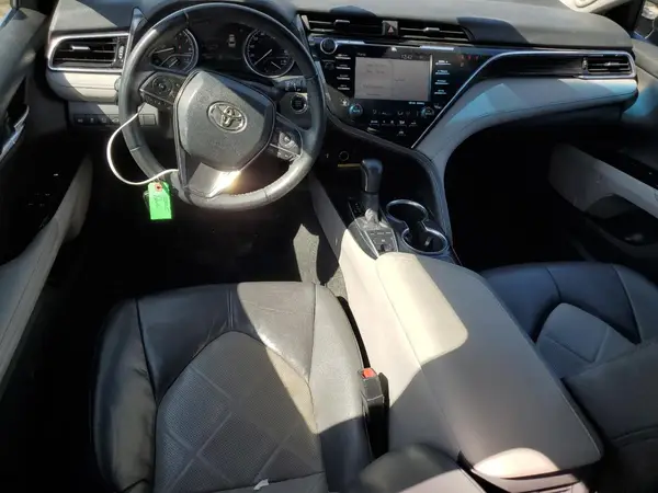 4T1B11HK3JU078022 2018 TOYOTA CAMRY - Image 8