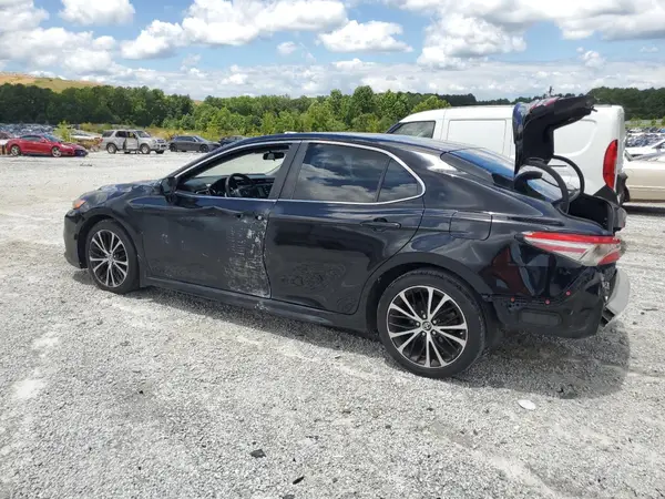 4T1B11HK3JU079543 2018 TOYOTA CAMRY - Image 2