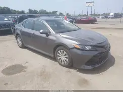 4T1B11HK3JU083740 2018 TOYOTA CAMRY