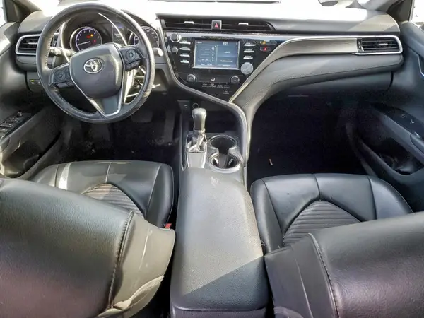 4T1B11HK3JU083799 2018 TOYOTA CAMRY - Image 8