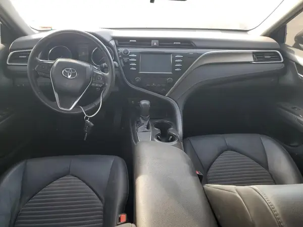 4T1B11HK3JU087724 2018 TOYOTA CAMRY - Image 8