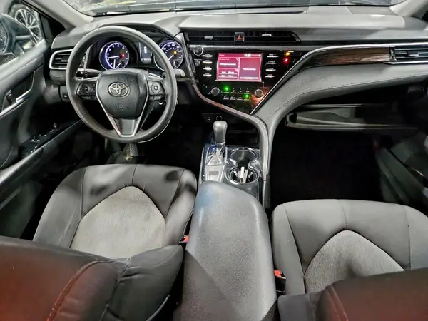 4T1B11HK3JU088064 2018 TOYOTA CAMRY - Image 8