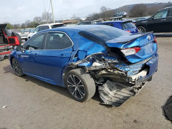 4T1B11HK3JU091045 2018 TOYOTA CAMRY - Image 2