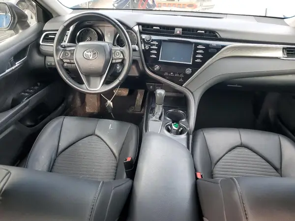 4T1B11HK3JU091045 2018 TOYOTA CAMRY - Image 8