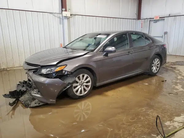 4T1B11HK3JU099193 2018 TOYOTA CAMRY - Image 1