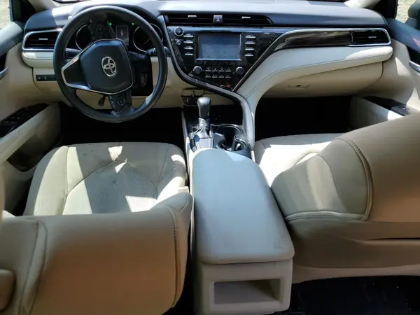 4T1B11HK3JU099503 2018 TOYOTA CAMRY - Image 8