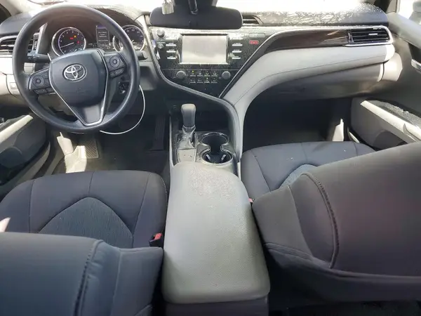 4T1B11HK3JU100178 2018 TOYOTA CAMRY - Image 8