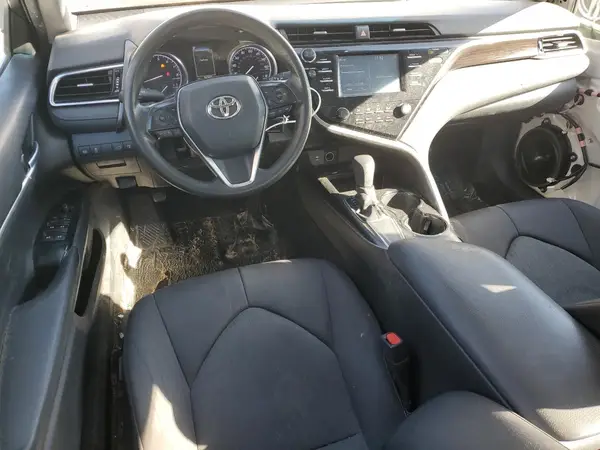 4T1B11HK3JU100634 2018 TOYOTA CAMRY - Image 8