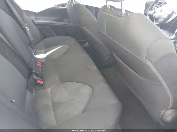 4T1B11HK3JU108135 2018 TOYOTA CAMRY - Image 8