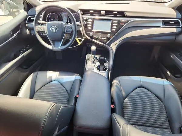 4T1B11HK3JU110418 2018 TOYOTA CAMRY - Image 8