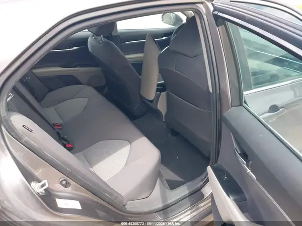 4T1B11HK3JU113271 2018 TOYOTA CAMRY - Image 8