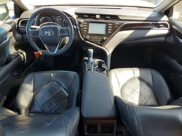4T1B11HK3JU114503 2018 TOYOTA CAMRY - Image 8