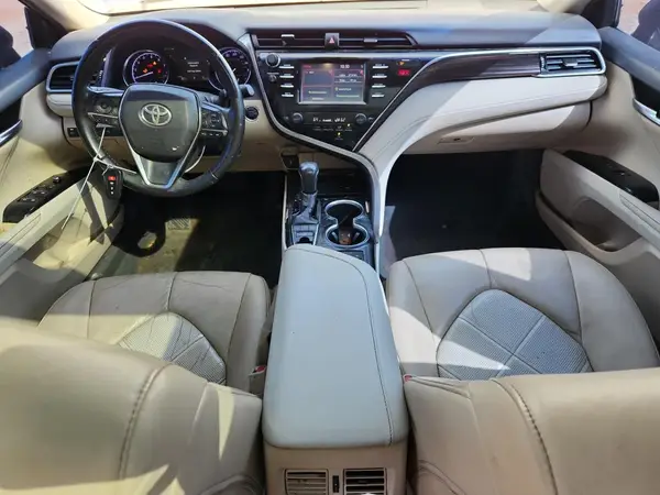 4T1B11HK3JU121497 2018 TOYOTA CAMRY - Image 8