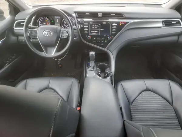 4T1B11HK3JU126232 2018 TOYOTA CAMRY - Image 8