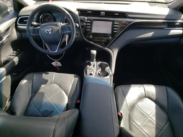 4T1B11HK3JU128160 2018 TOYOTA CAMRY - Image 8