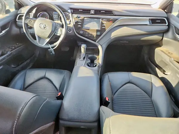 4T1B11HK3JU128756 2018 TOYOTA CAMRY - Image 8