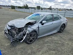 4T1B11HK3JU130765 2018 TOYOTA CAMRY