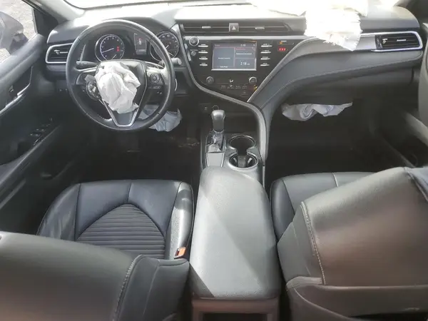 4T1B11HK3JU131639 2018 TOYOTA CAMRY - Image 8