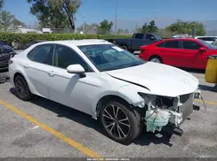 4T1B11HK3JU133245 2018 TOYOTA CAMRY