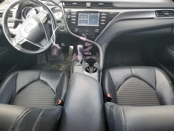 4T1B11HK3JU133472 2018 TOYOTA CAMRY - Image 8