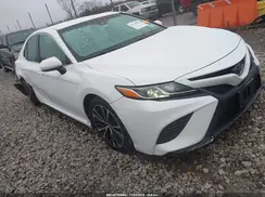 4T1B11HK3JU141166 2018 TOYOTA CAMRY
