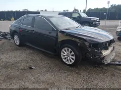 4T1B11HK3JU143452 2018 TOYOTA CAMRY