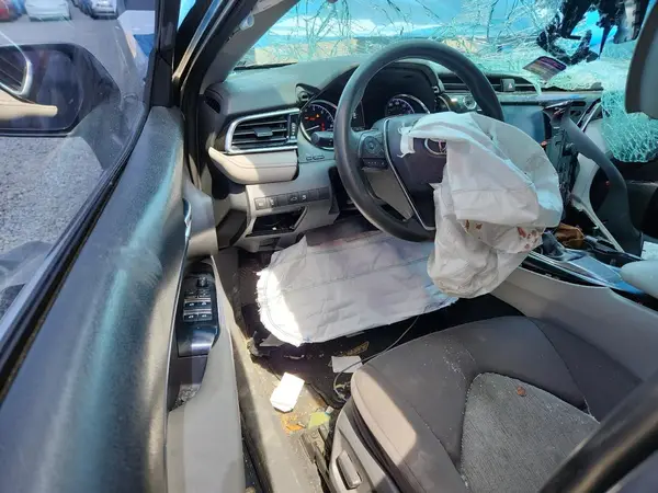 4T1B11HK3JU145105 2018 TOYOTA CAMRY - Image 8